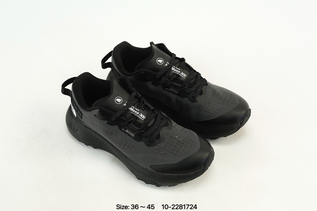 The North Face Mesa 300 Trail Shoes Black