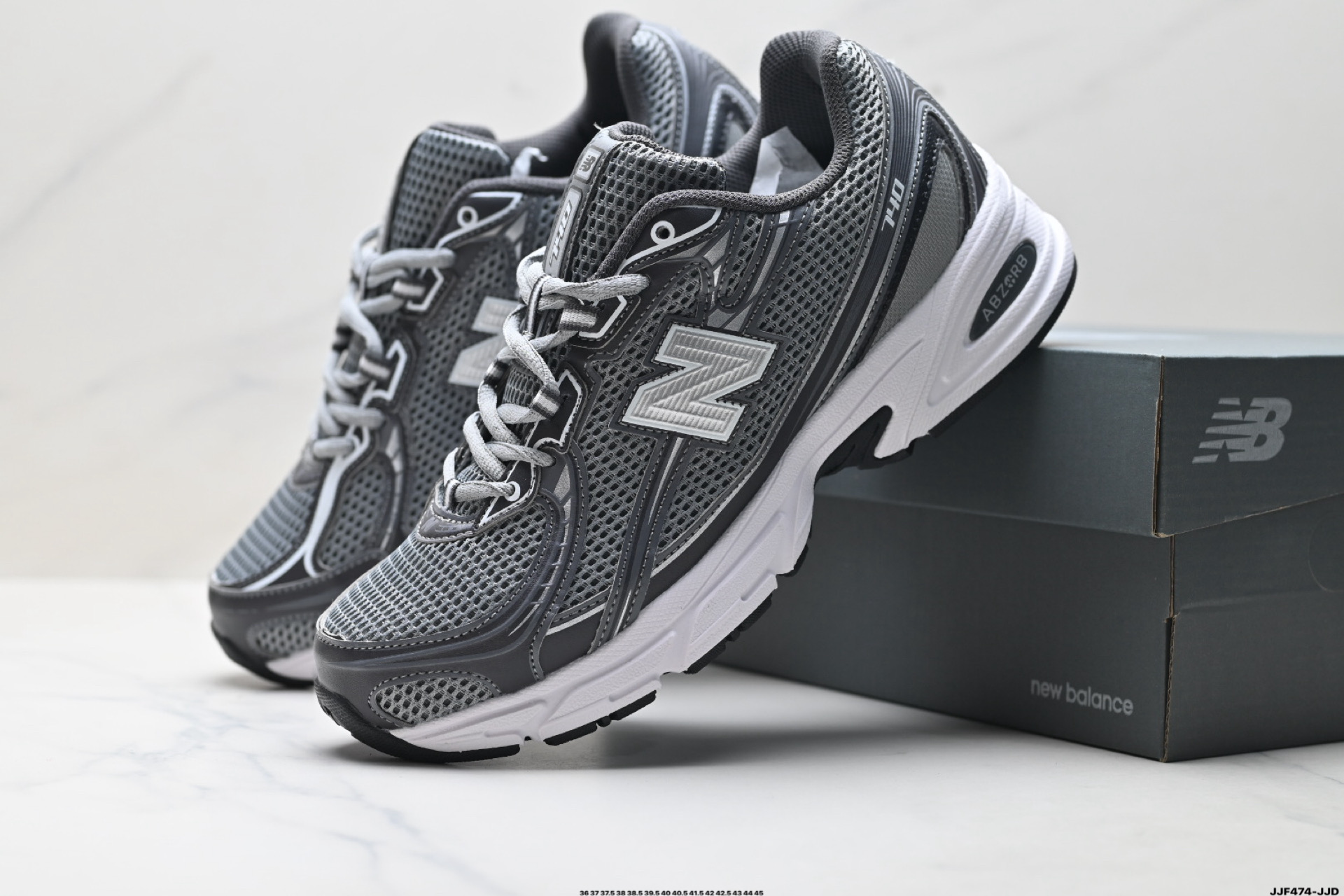New Balance 740 Retro Runner Grey