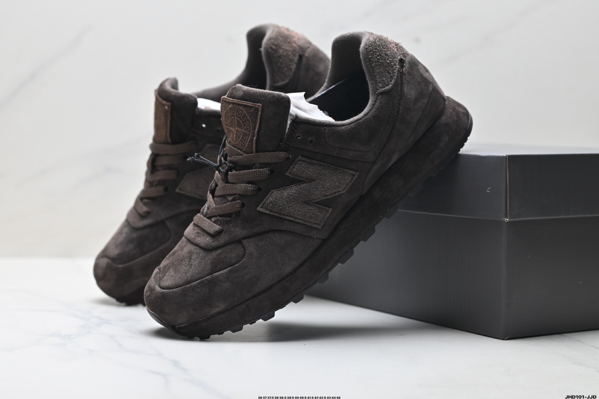 New Balance 574 Retro Runner Dark Brown
