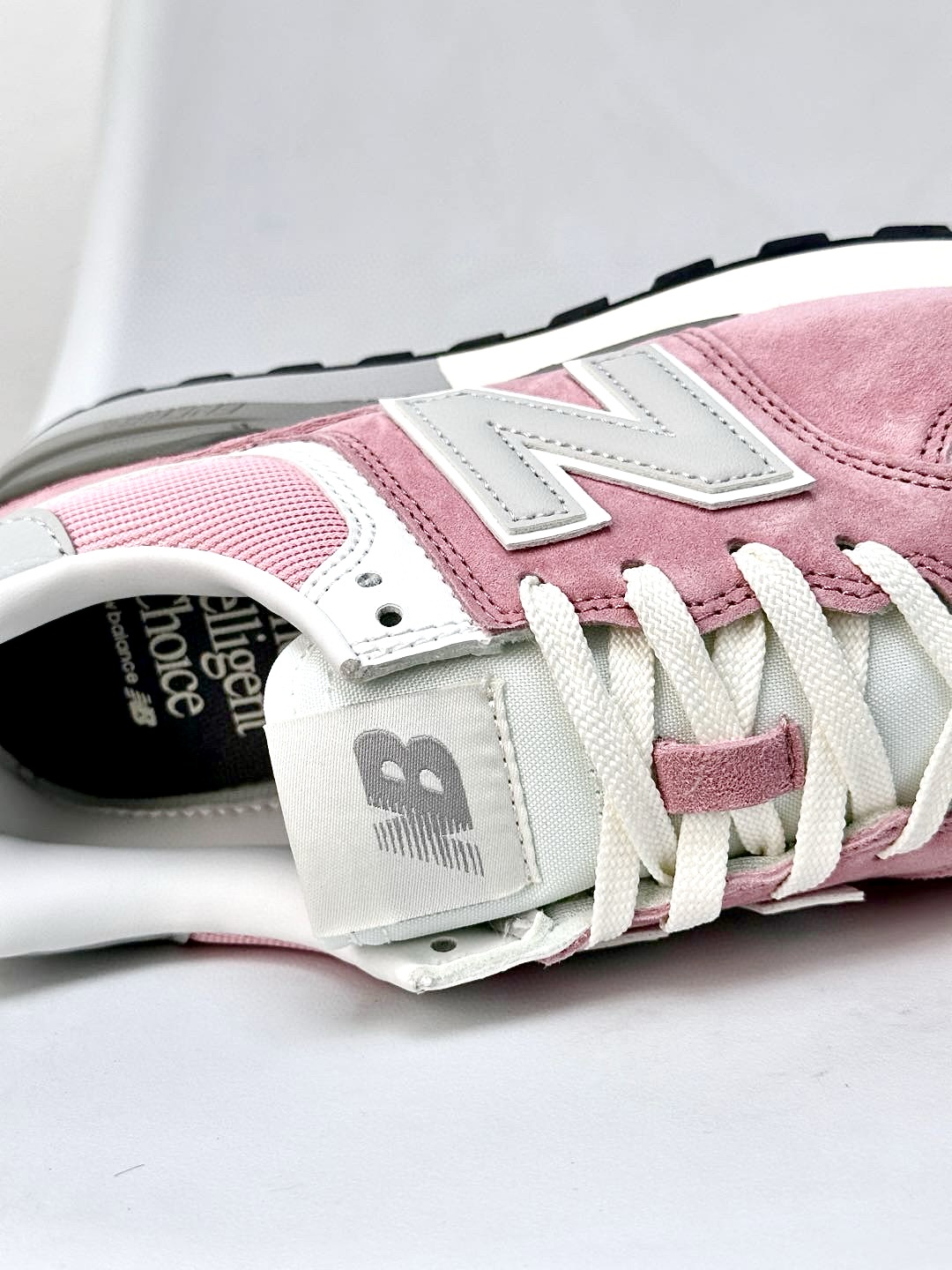 New Balance 574 Retro Sneakers Pink