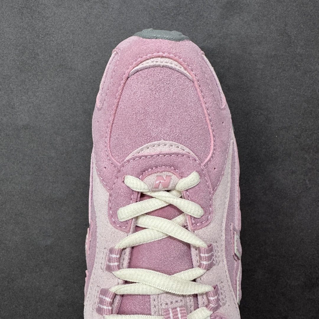 New Balance 204L Retro Low Sneakers Pink