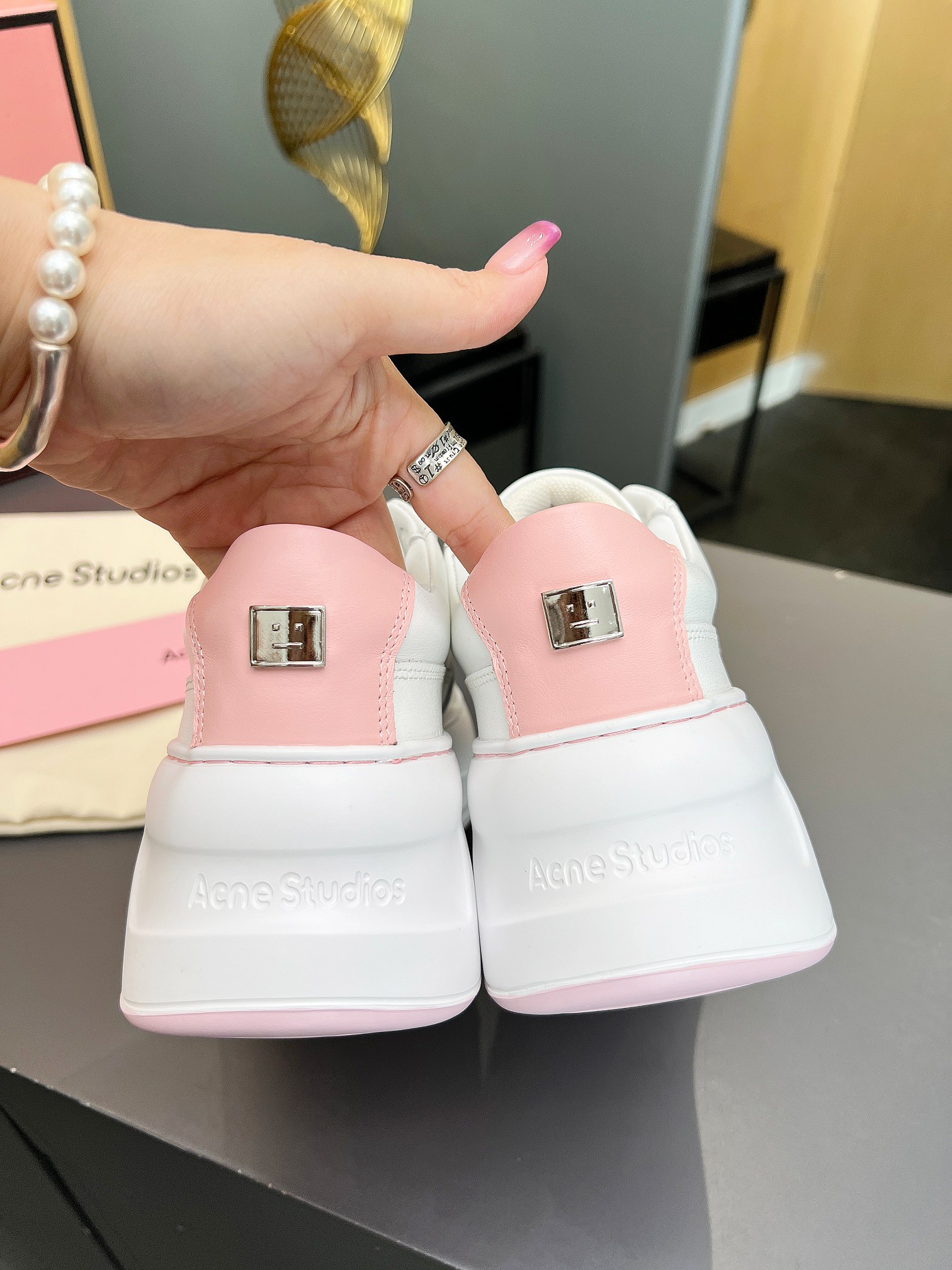 Acne Studios Smiley Platform Sneakers White/Pink