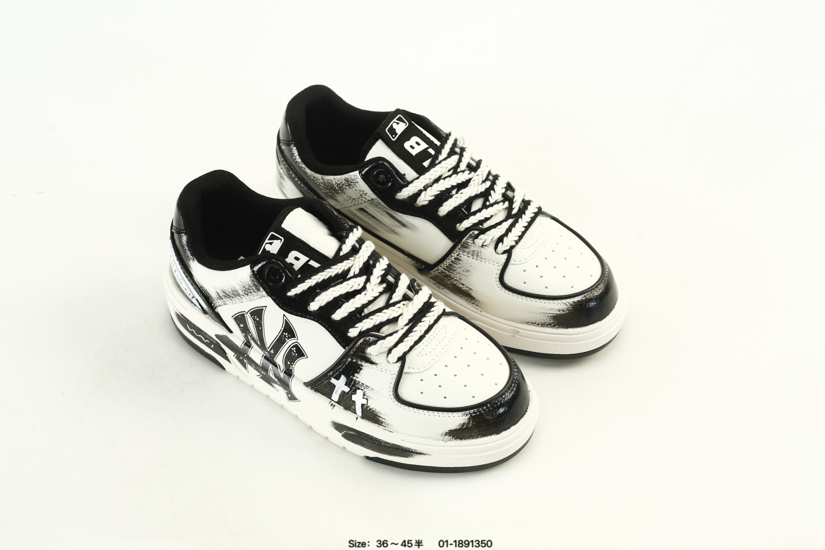 MLB NY Graffiti Dad Sneakers Black/White