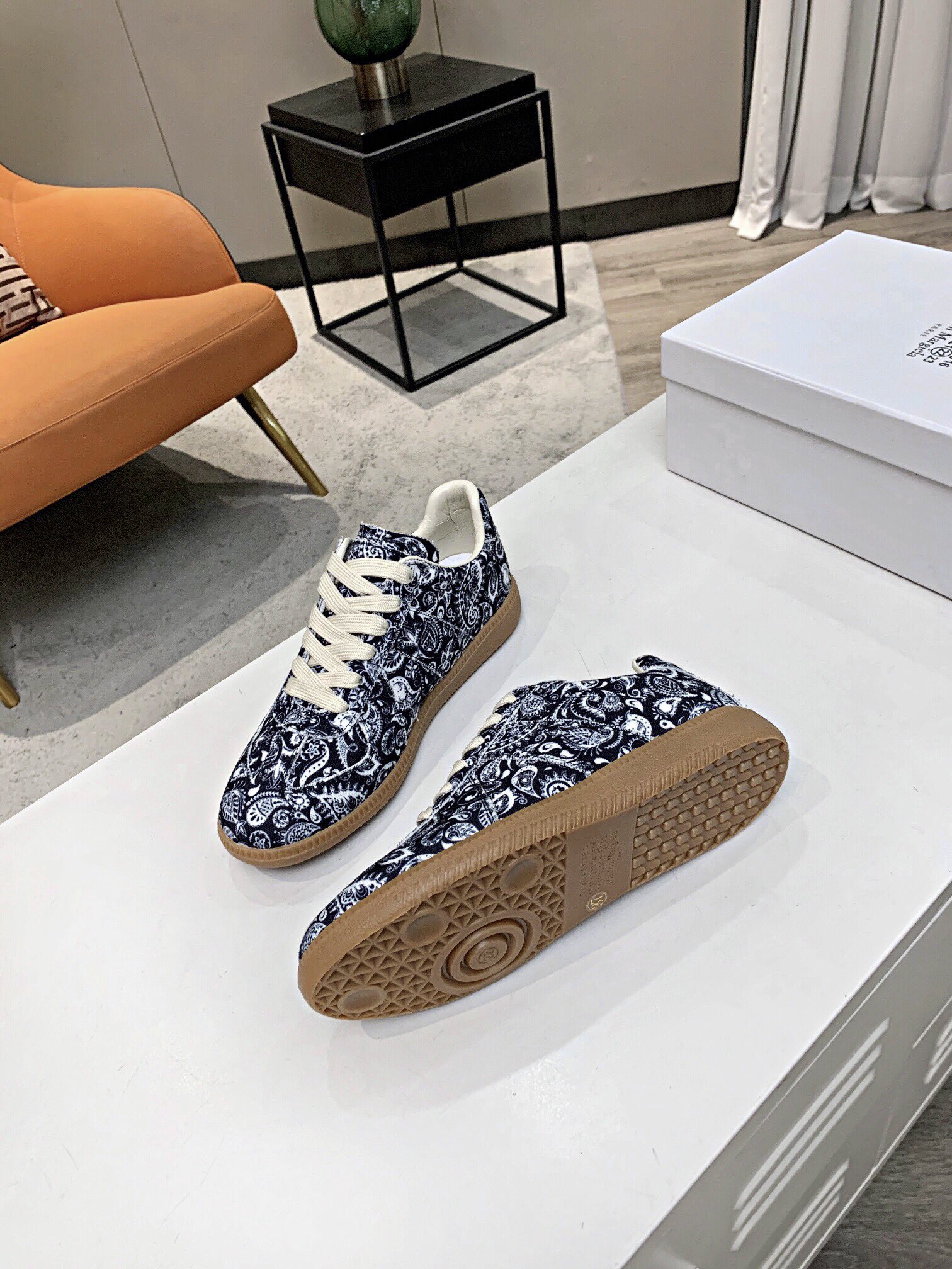 Maison Margiela MM6 Trainer Sneakers Black/White
