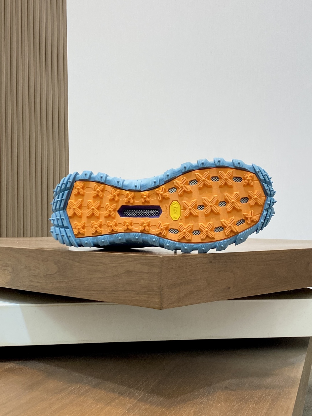 Moncler Trailgrip Amoeba Sneakers Multicolor