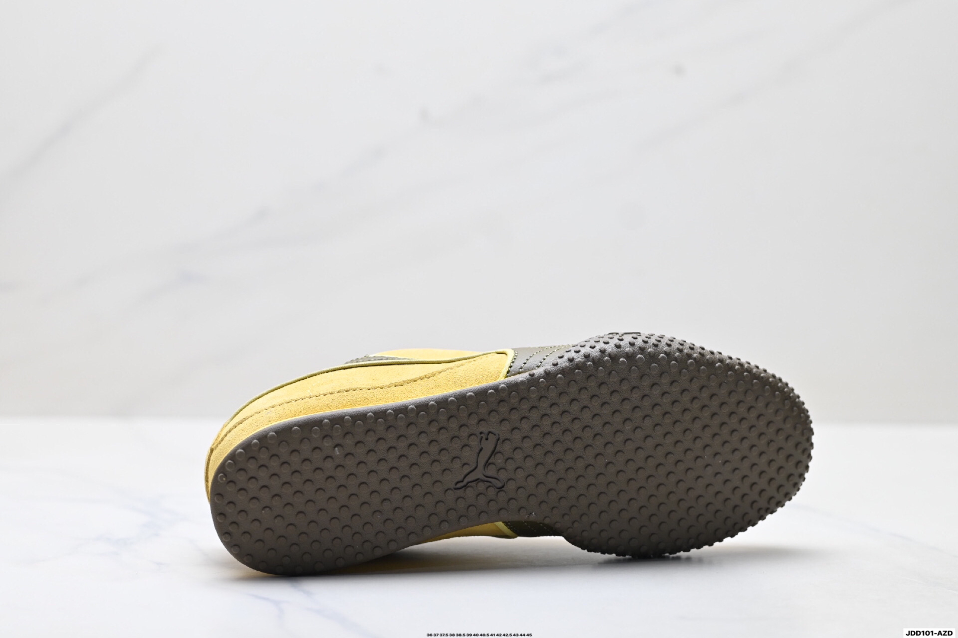 PUMA Bella V2 Leather Low-Top Trainer Yellow/Olive