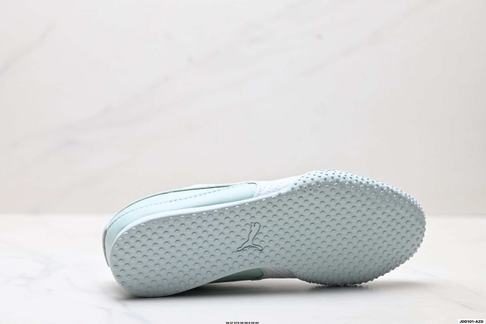 PUMA Bella V2 Leather Low-Top Trainers Mint Green