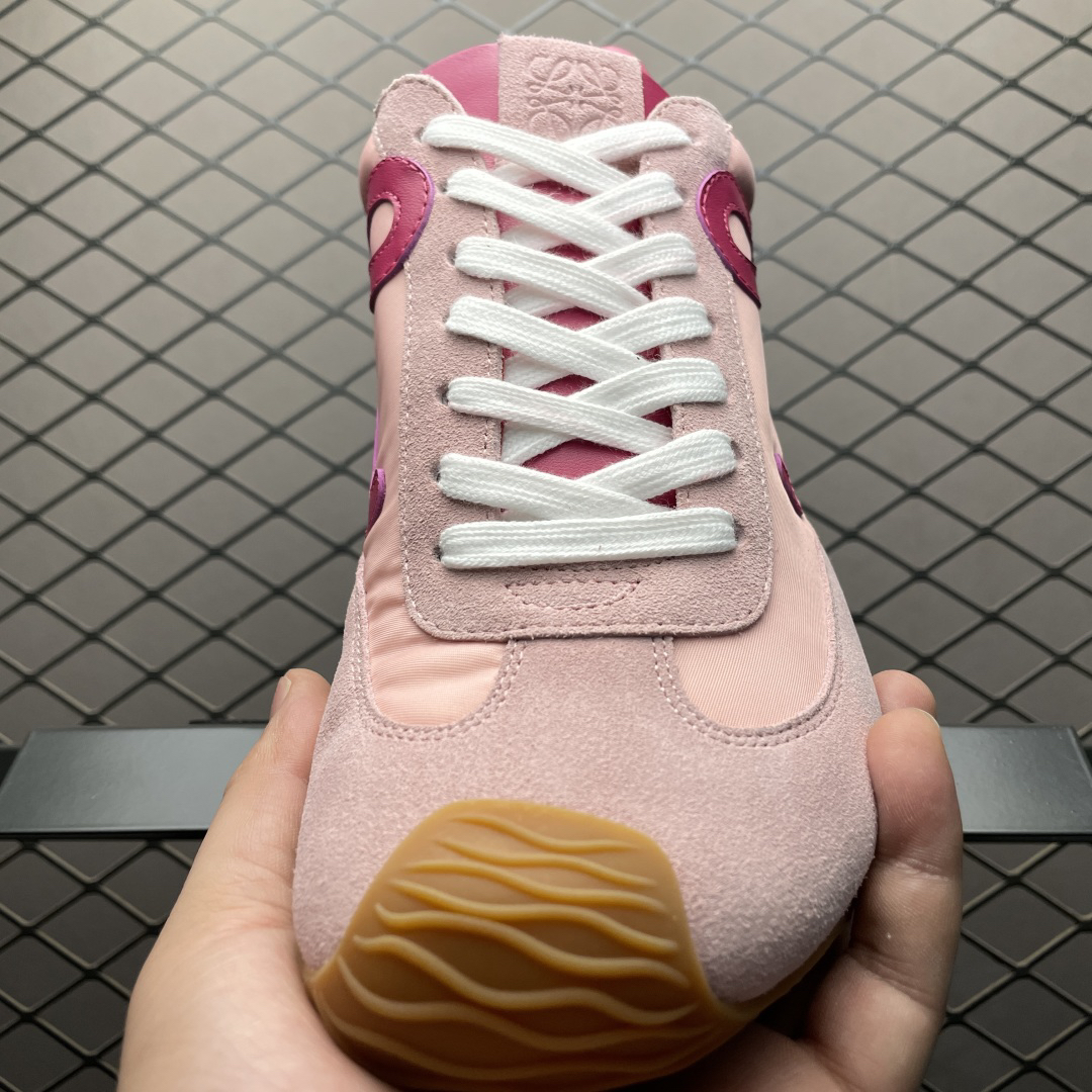 Loewe Ballet Runner Sneakers Pink