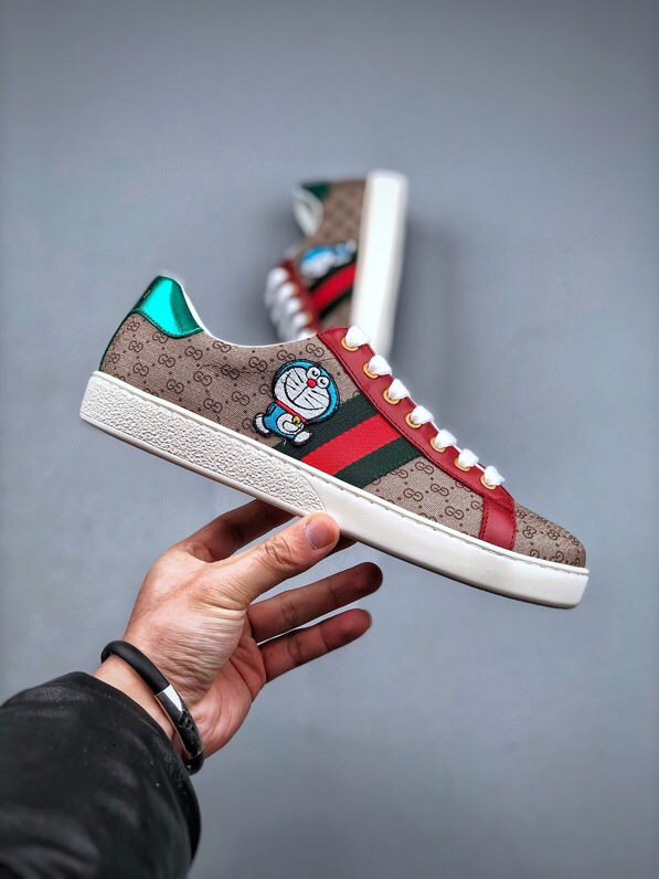 Gucci GG Bee Low-Top Sneakers Multicolor