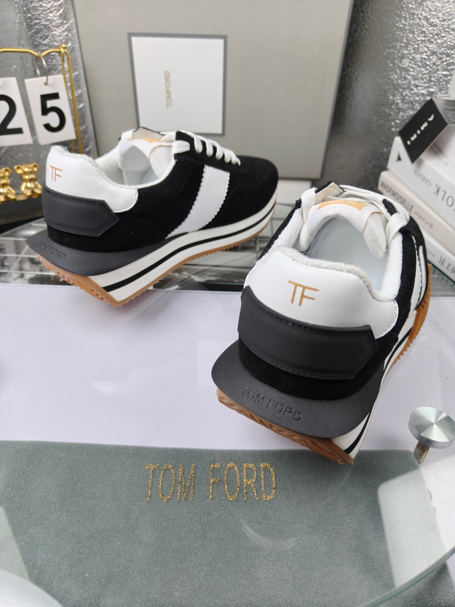 Tom Ford Retro Luxe Sneakers Black/White