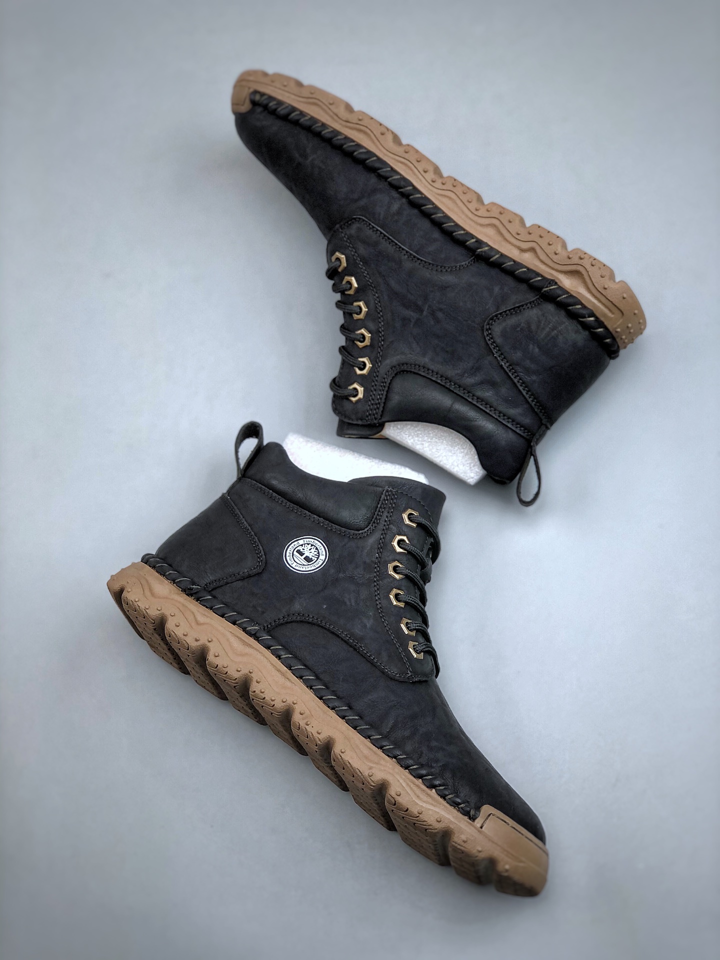 Undefeated Mid-Top Rugged Boots Black/Tan