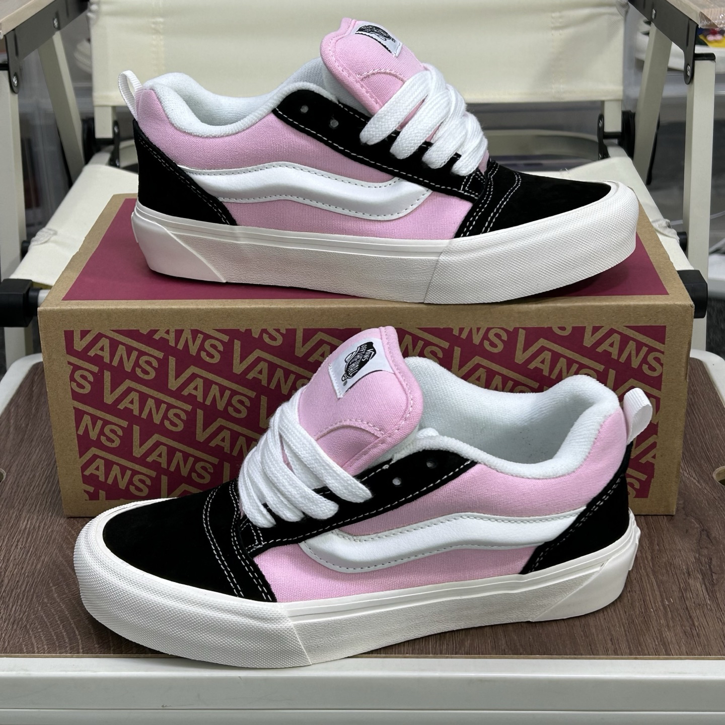 Vans Knu Skool Low-Top Skate Shoes Pink/Black/White