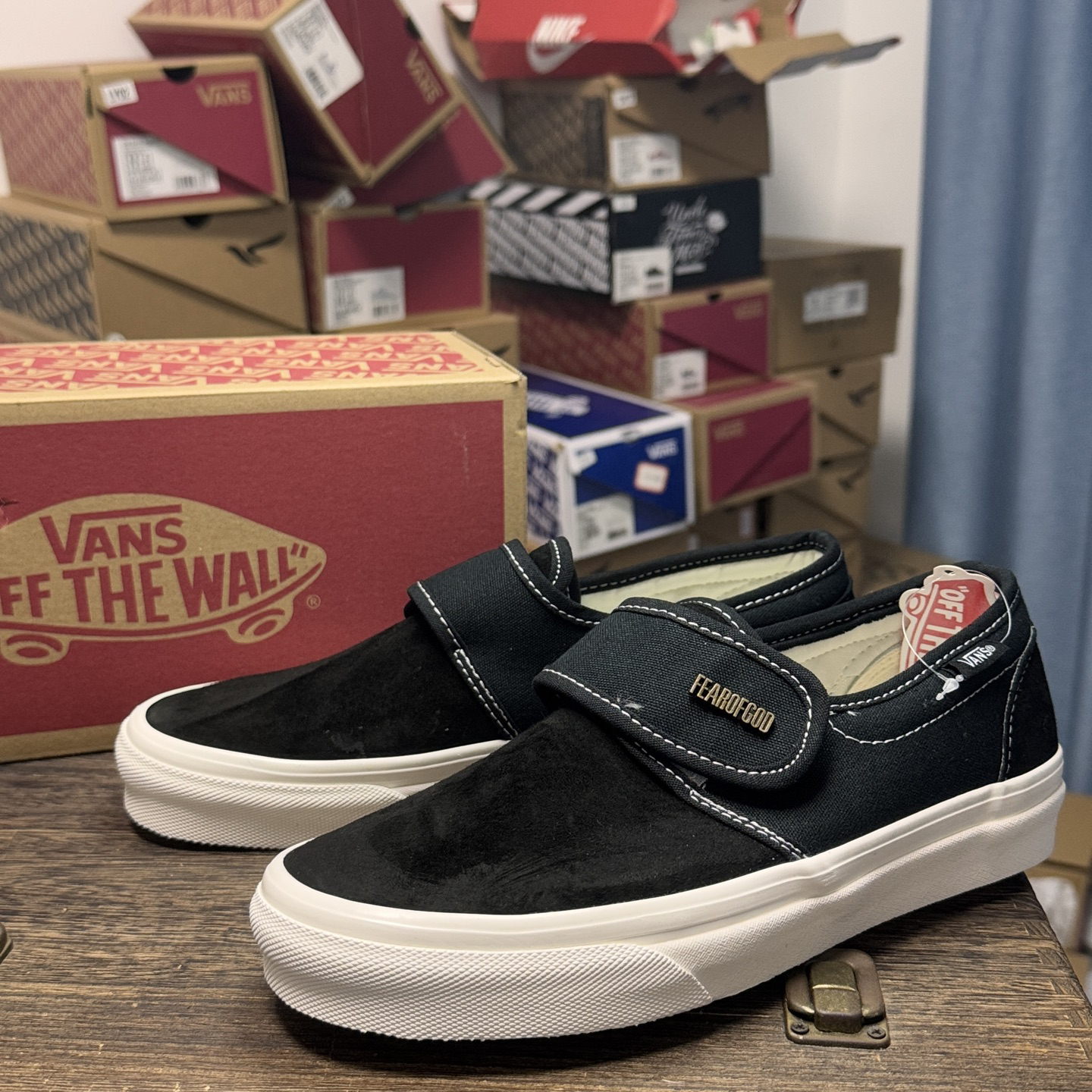 Vans Slip-On x FOG Suede Black