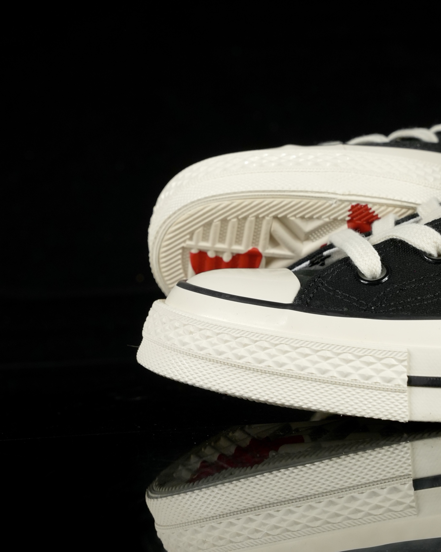 Converse x Hello Kitty Chuck 70 Hi Black Canvas Shoes - Black