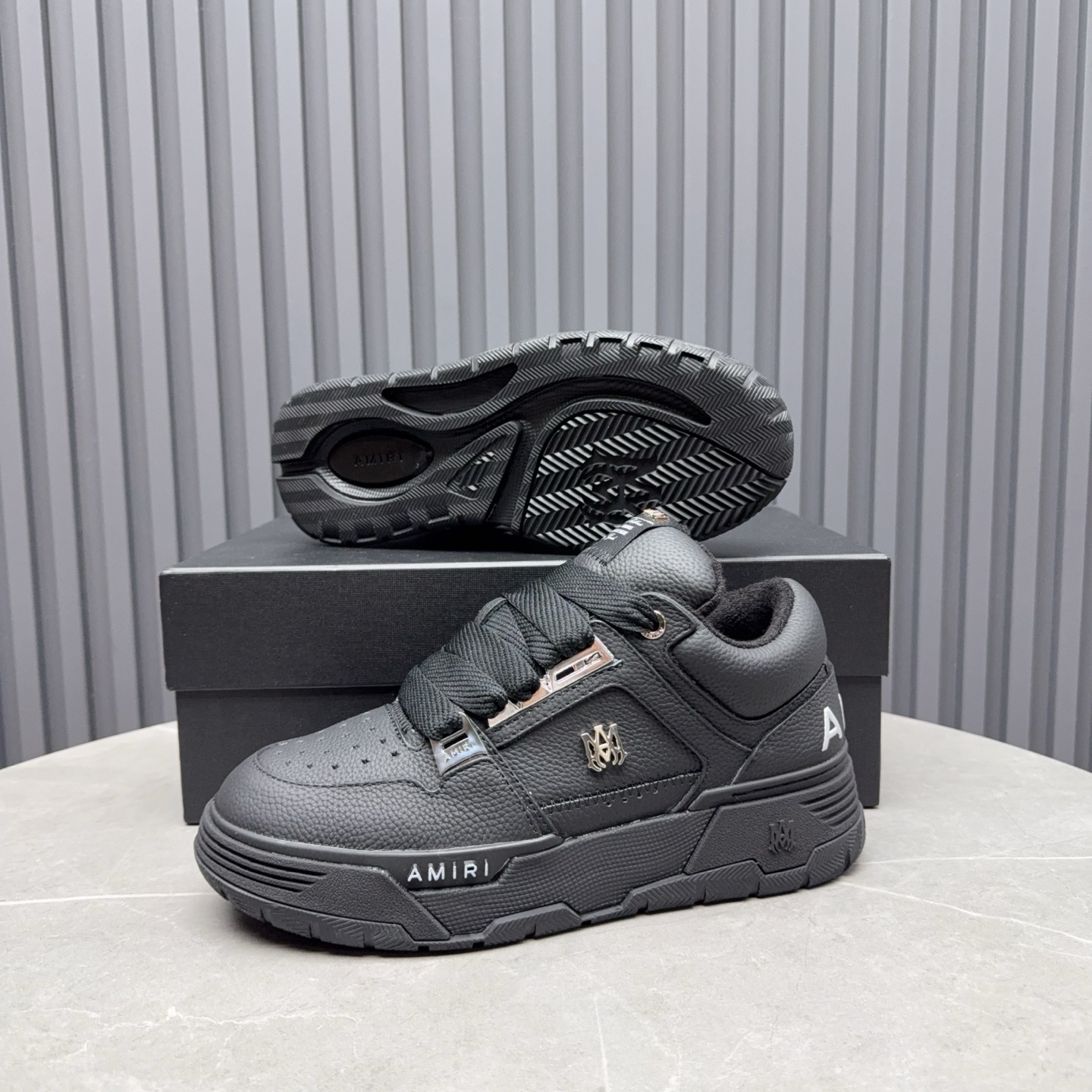 Amiri Low-Top Sneakers Black
