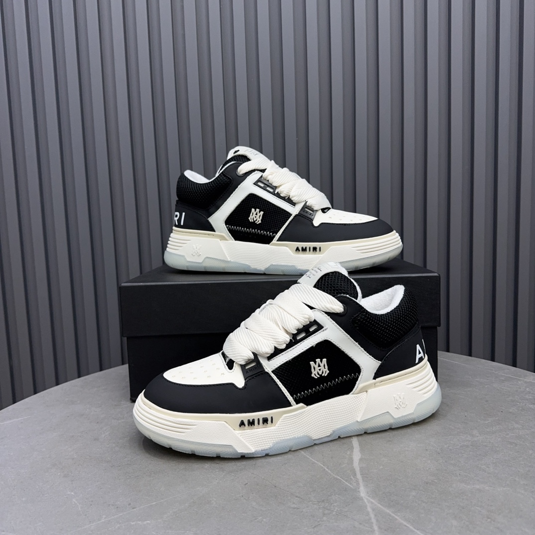 AMIRI Low-Top Sneakers Black/White
