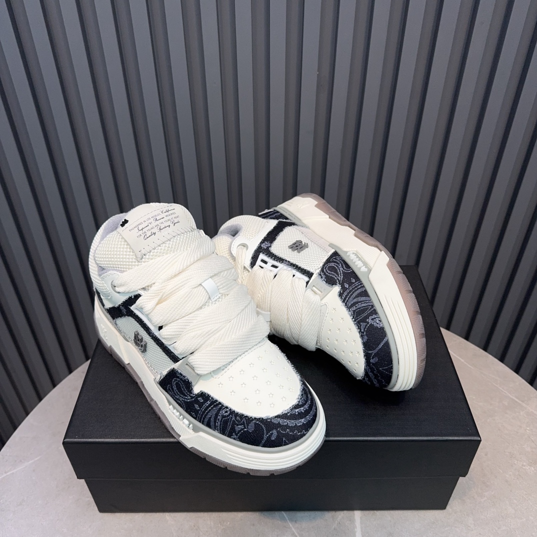 AMIRI Low-Top Sneakers White/Black