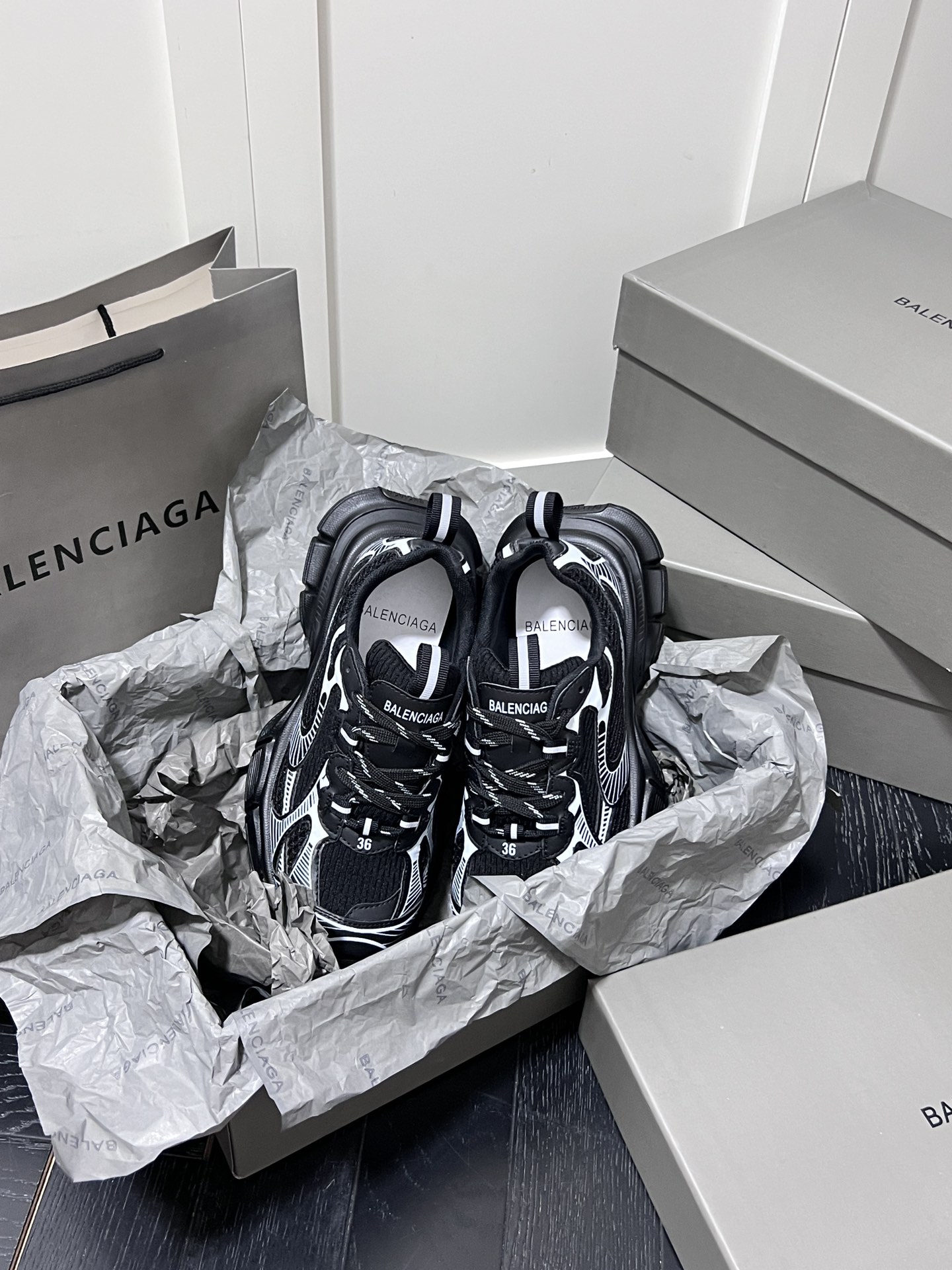 Balenciaga Chunky Dad Sneakers Black
