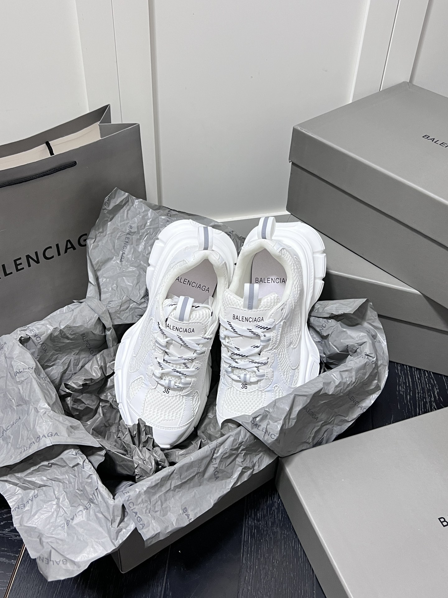 Balenciaga Chunky Sneakers White