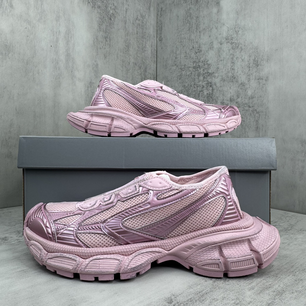 Balenciaga 3XL Slip-On Sneakers Pink