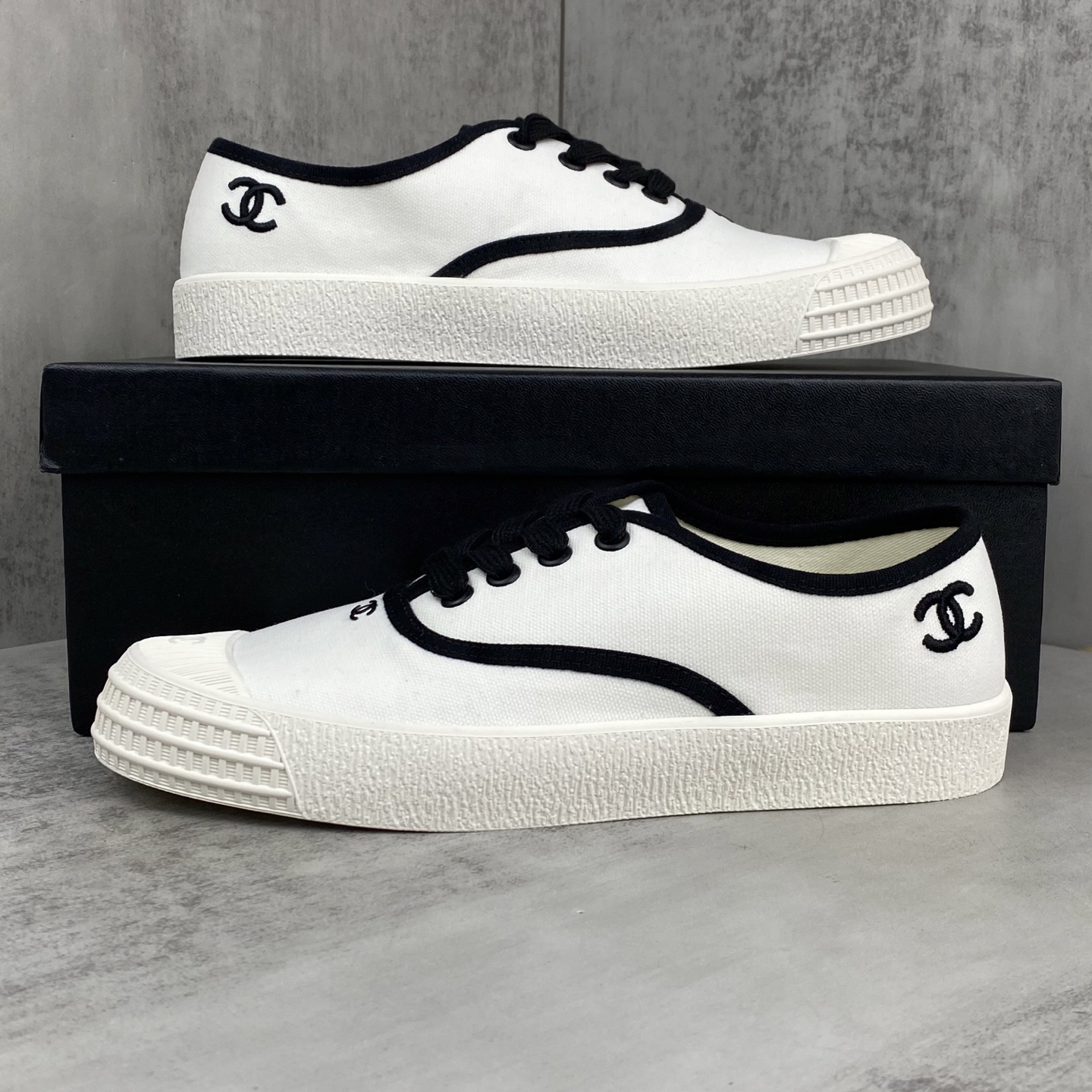 Chanel Vintage Canvas Sneakers Black/White