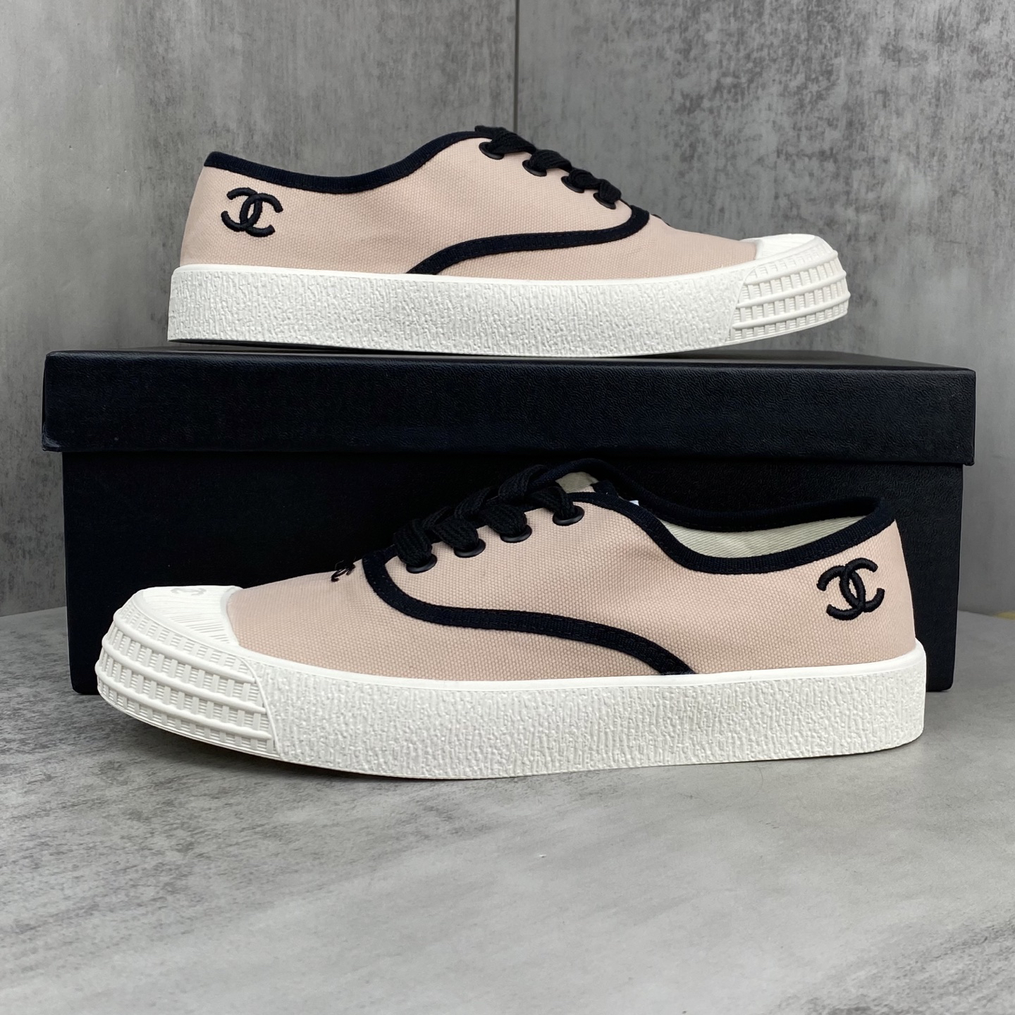 Chanel Vintage Canvas Sneakers Pink