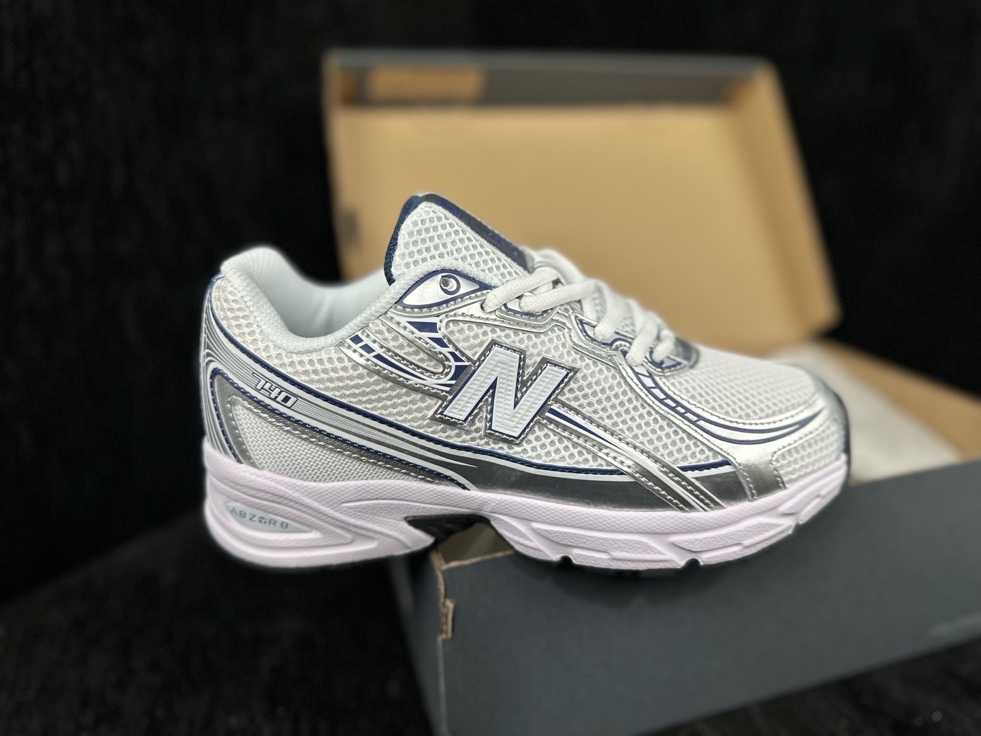 New Balance 740 Retro Runner Multicolor