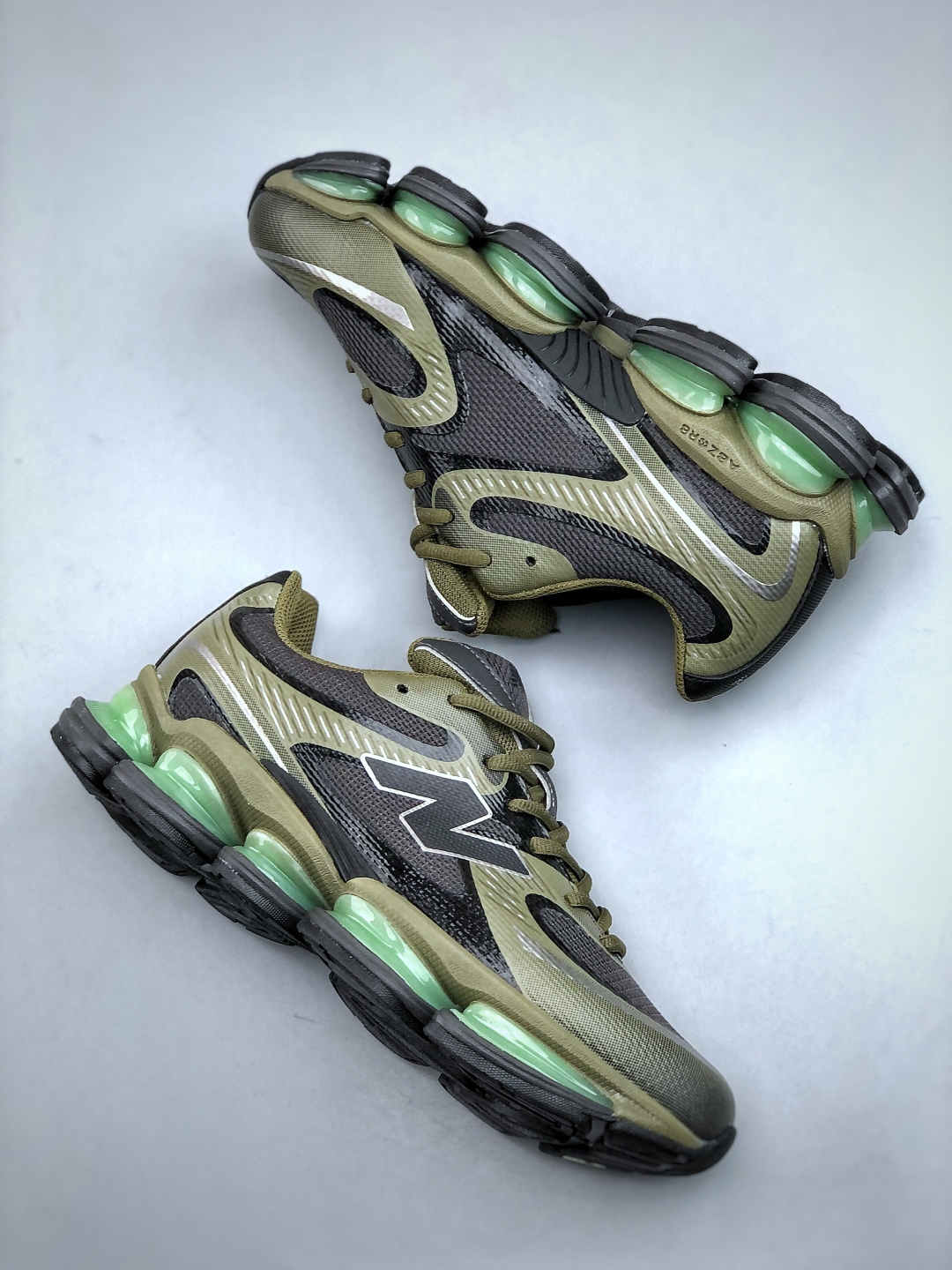 New Balance NB2000 Mesh Sneakers Green