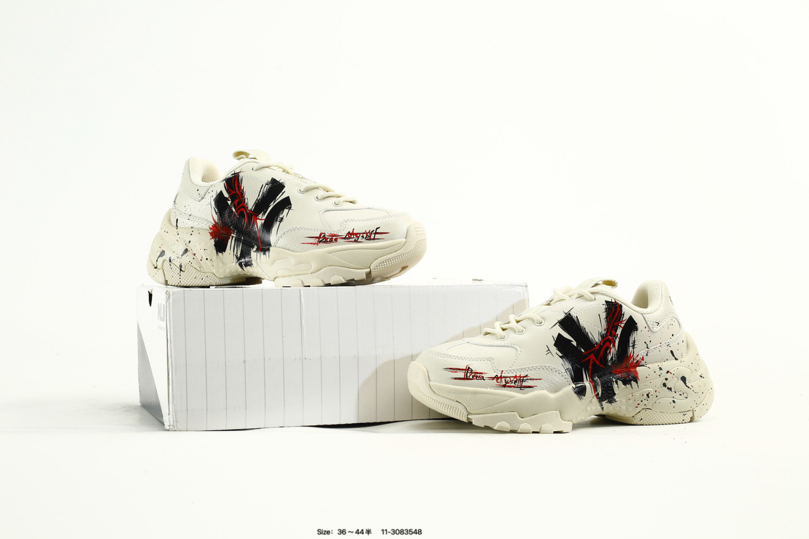 MLB Bigball Chunky Pixel Low-Top Sneakers Cream