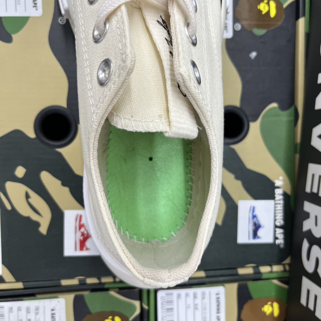 Converse Chunky Platform Low-Top Sneakers Beige