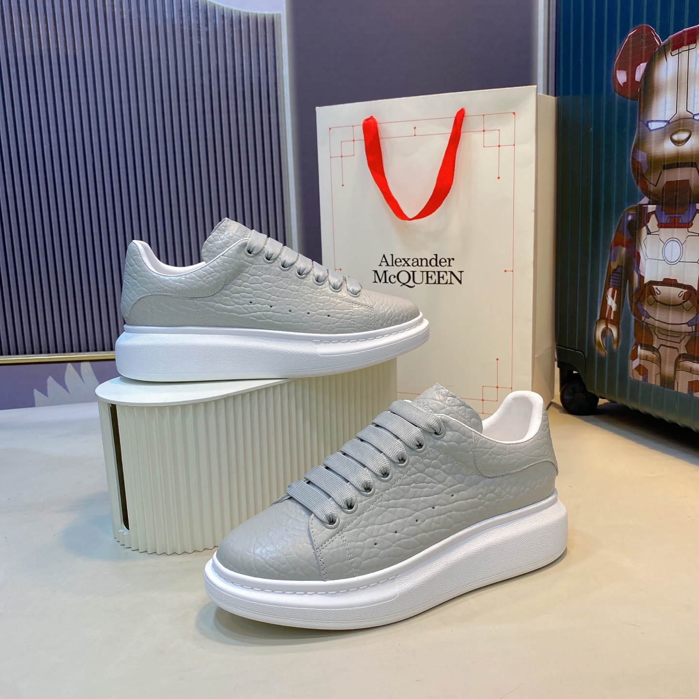 Alexander McQueen Chunky Sneakers Grey