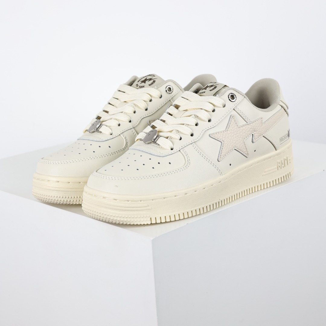 A Bathing Ape BAPE STA Low Sneakers Cream