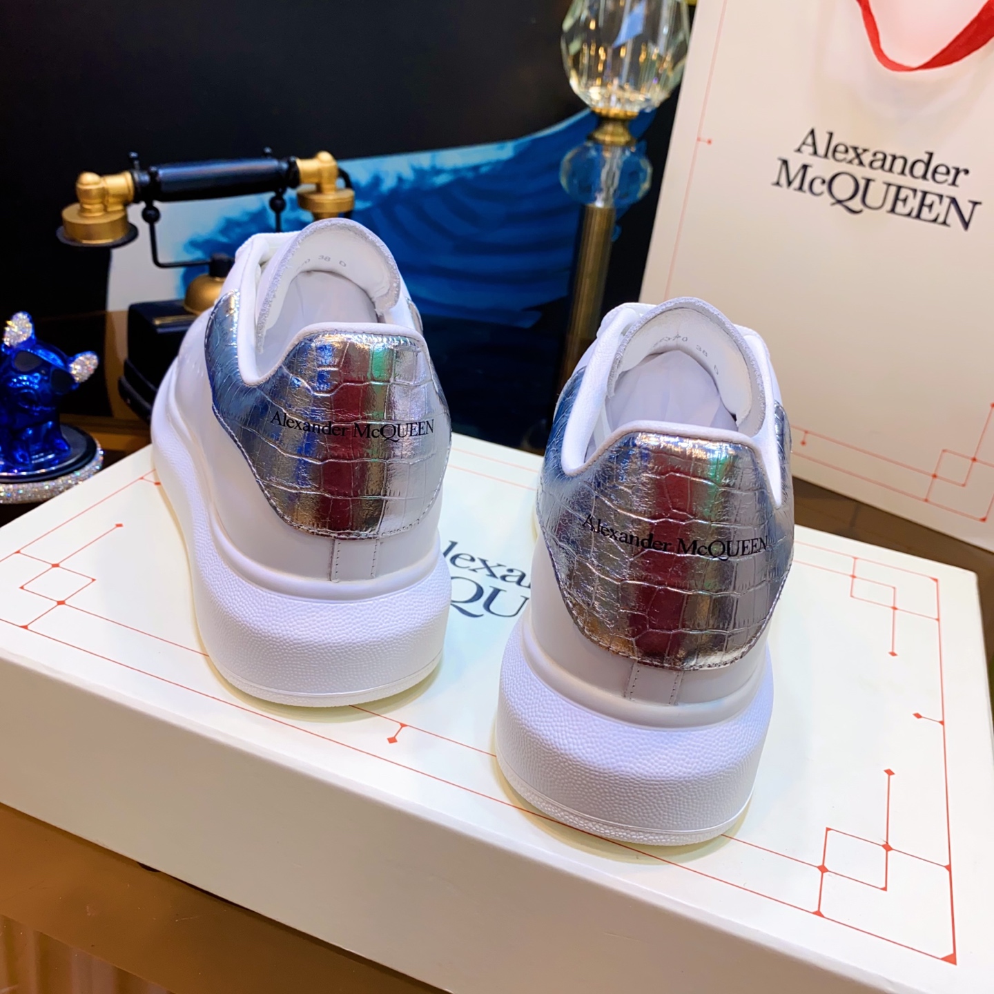 Alexander McQueen Oversized Sneakers White/Silver