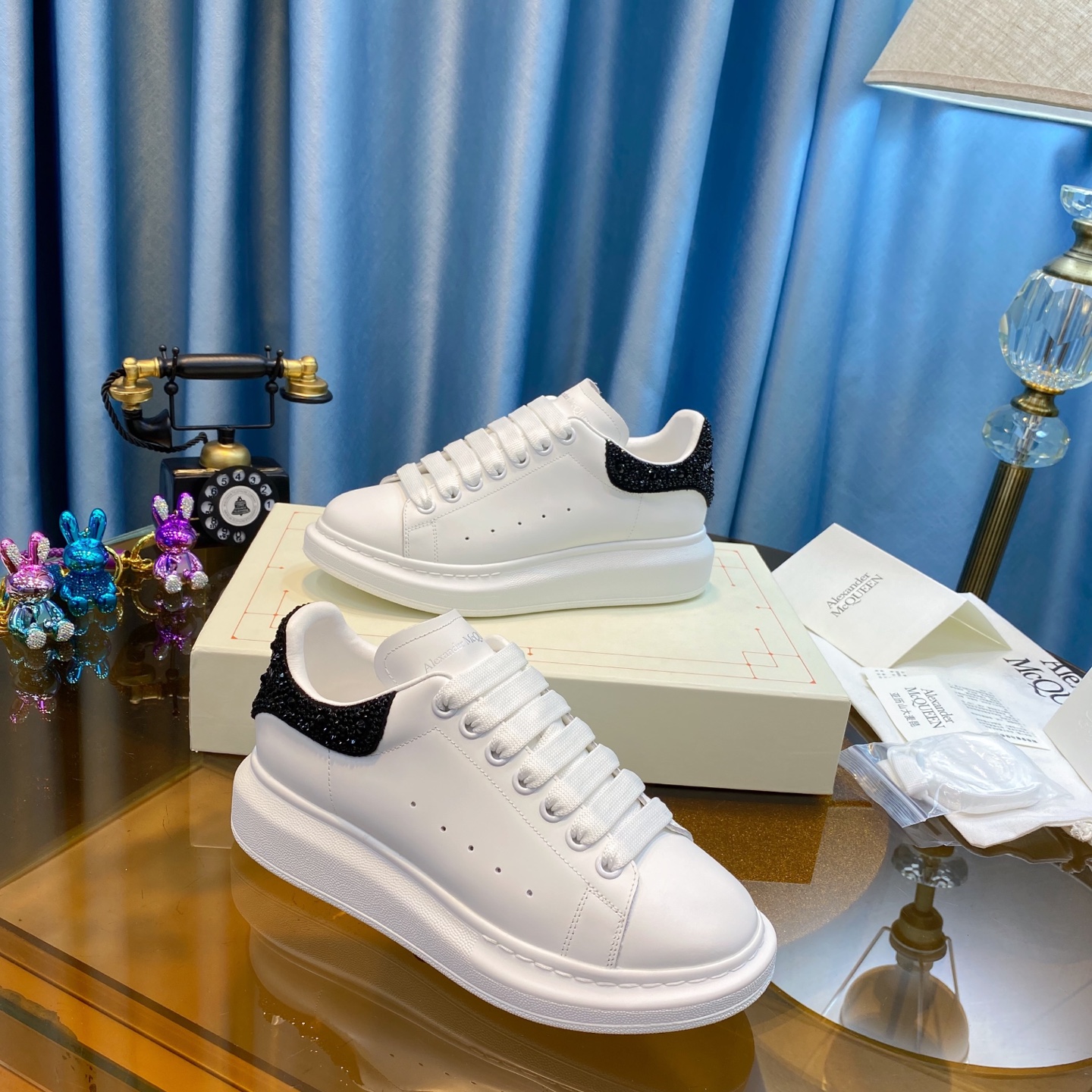 Alexander McQueen Oversized Sneaker White/Black