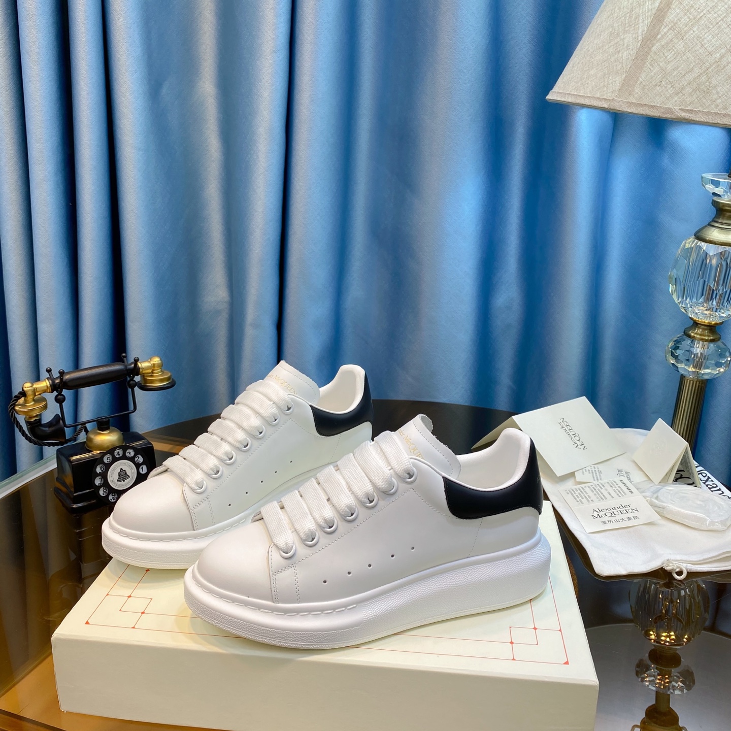 Alexander McQueen Oversized Sneakers White/Black