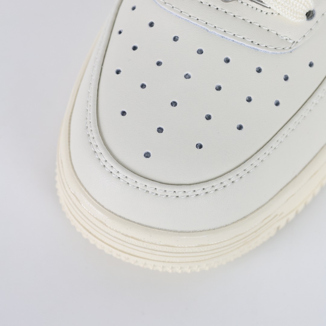 A Bathing Ape BAPE STA Low Sneakers Cream