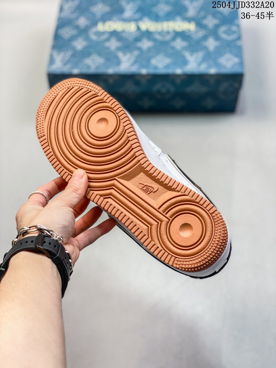 Nike Air Force 1 '07 Low Monogram Sneakers White/Brown