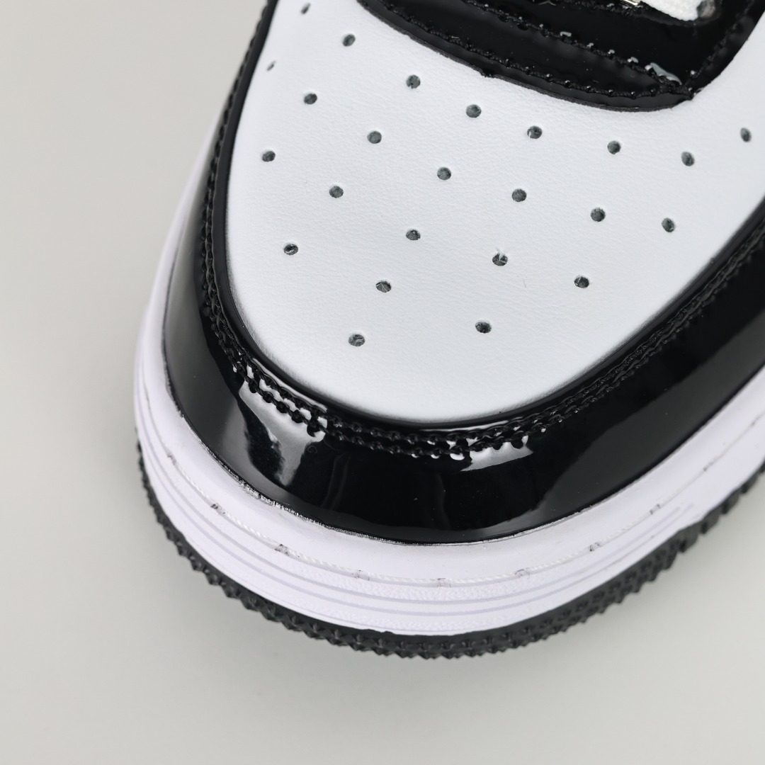 A Bathing Ape BAPE STA Low Sneakers Black/White