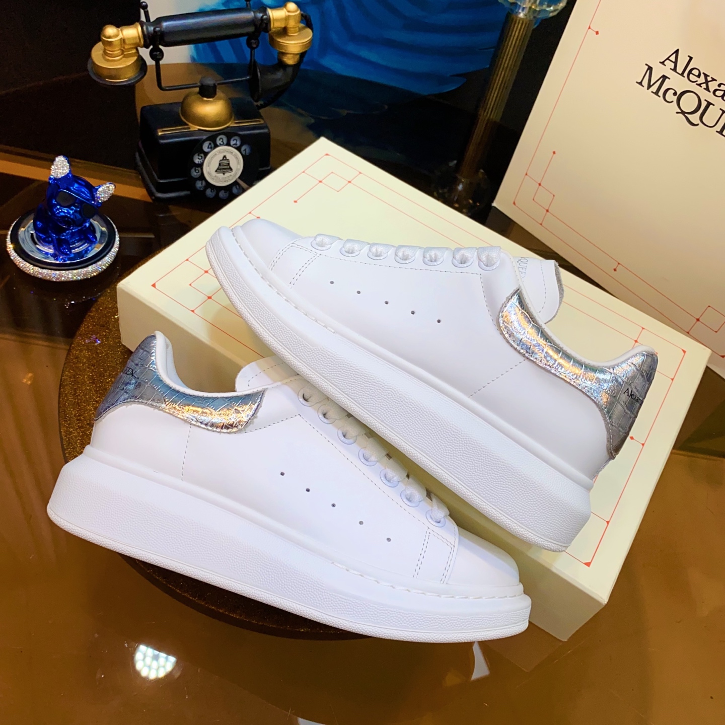 Alexander McQueen Oversized Sneakers White/Silver