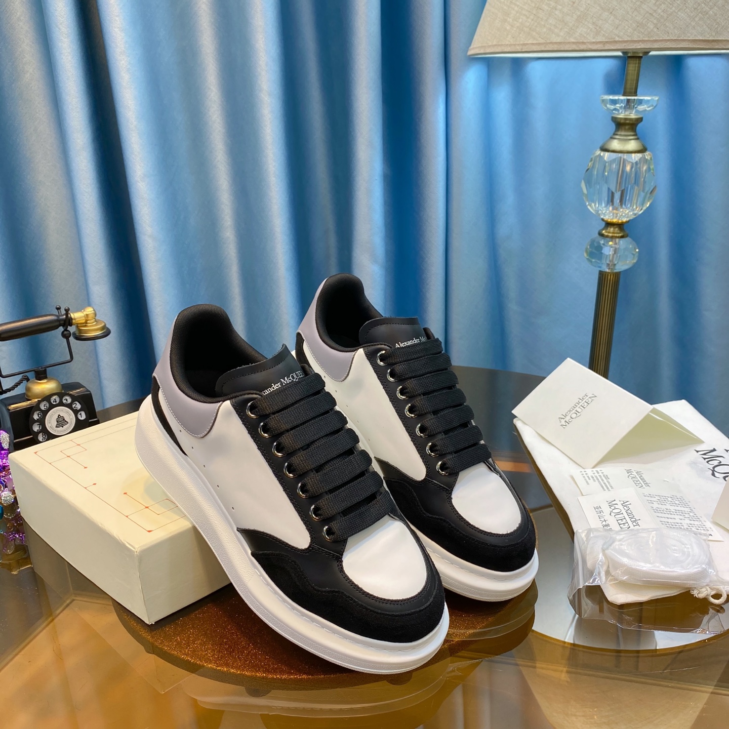 Alexander McQueen Oversized Sneaker White/Black/Grey