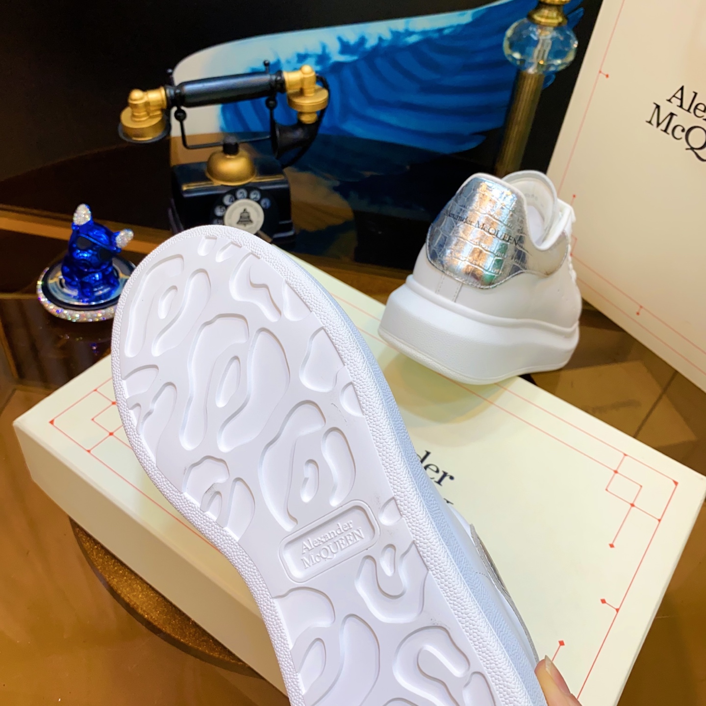 Alexander McQueen Oversized Sneakers White/Silver