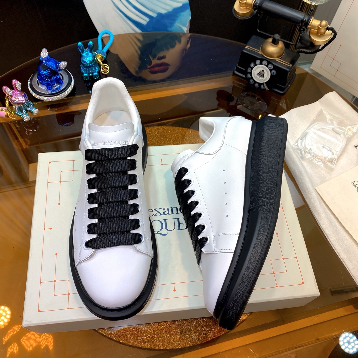 Alexander McQueen Oversized Sneakers White/Black