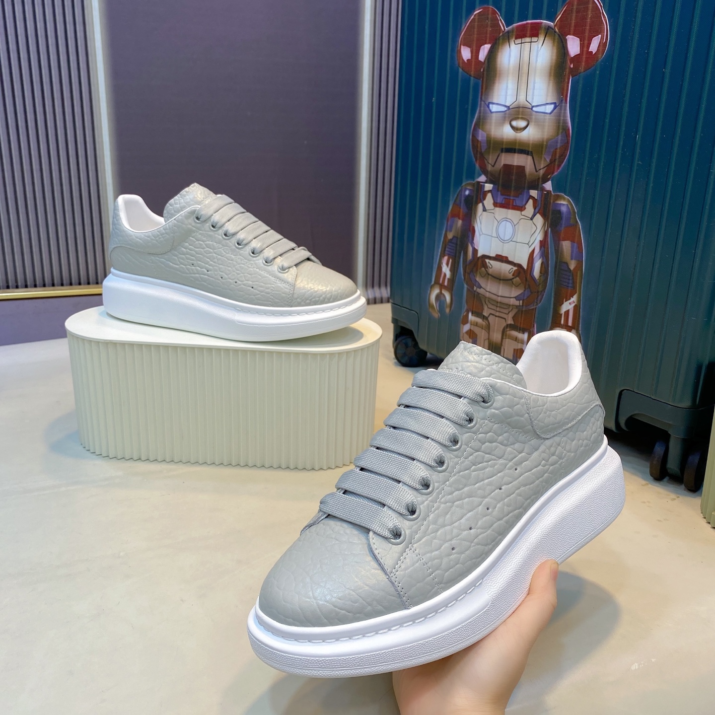 Alexander McQueen Chunky Sneakers Grey