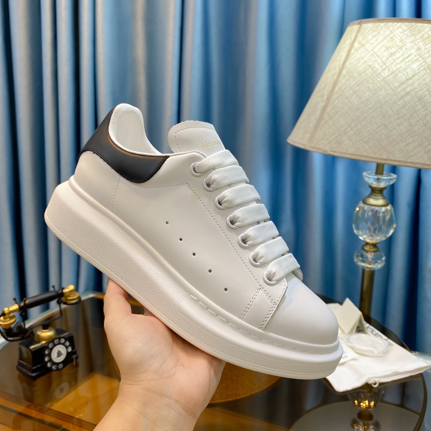Alexander McQueen Oversized Sneakers White/Black